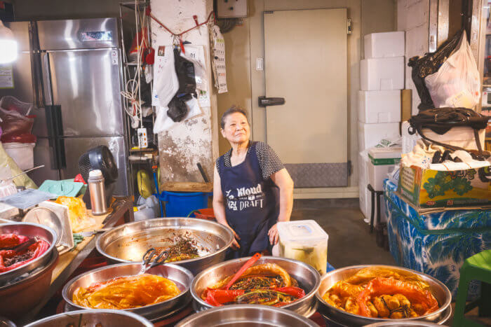 photo of ahjumma selling kimchi