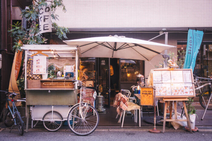 photo of a cute breakfast cafe in osaka