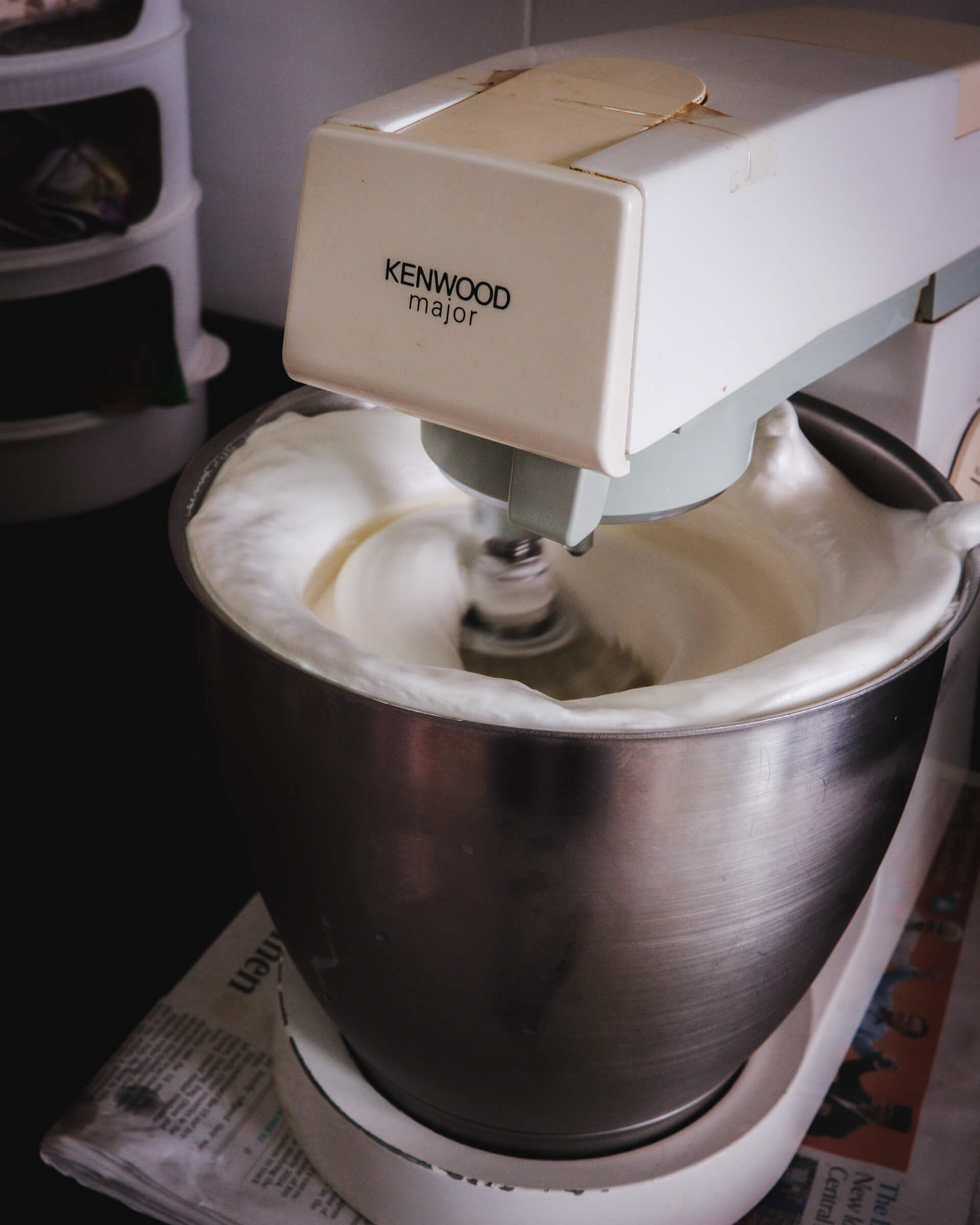 photo of a very old Kenwood major cake mixer
