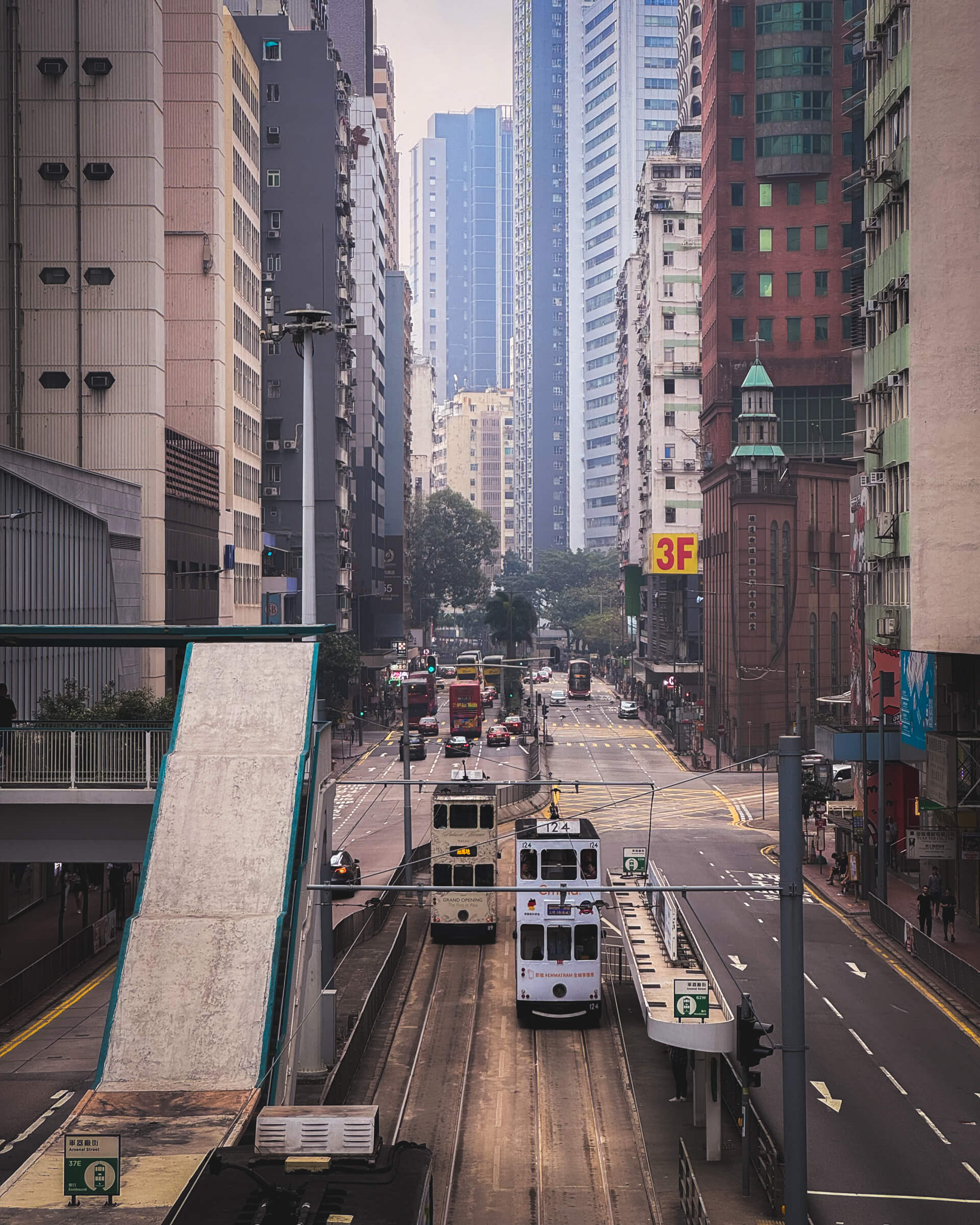 photo of the hong kong trams