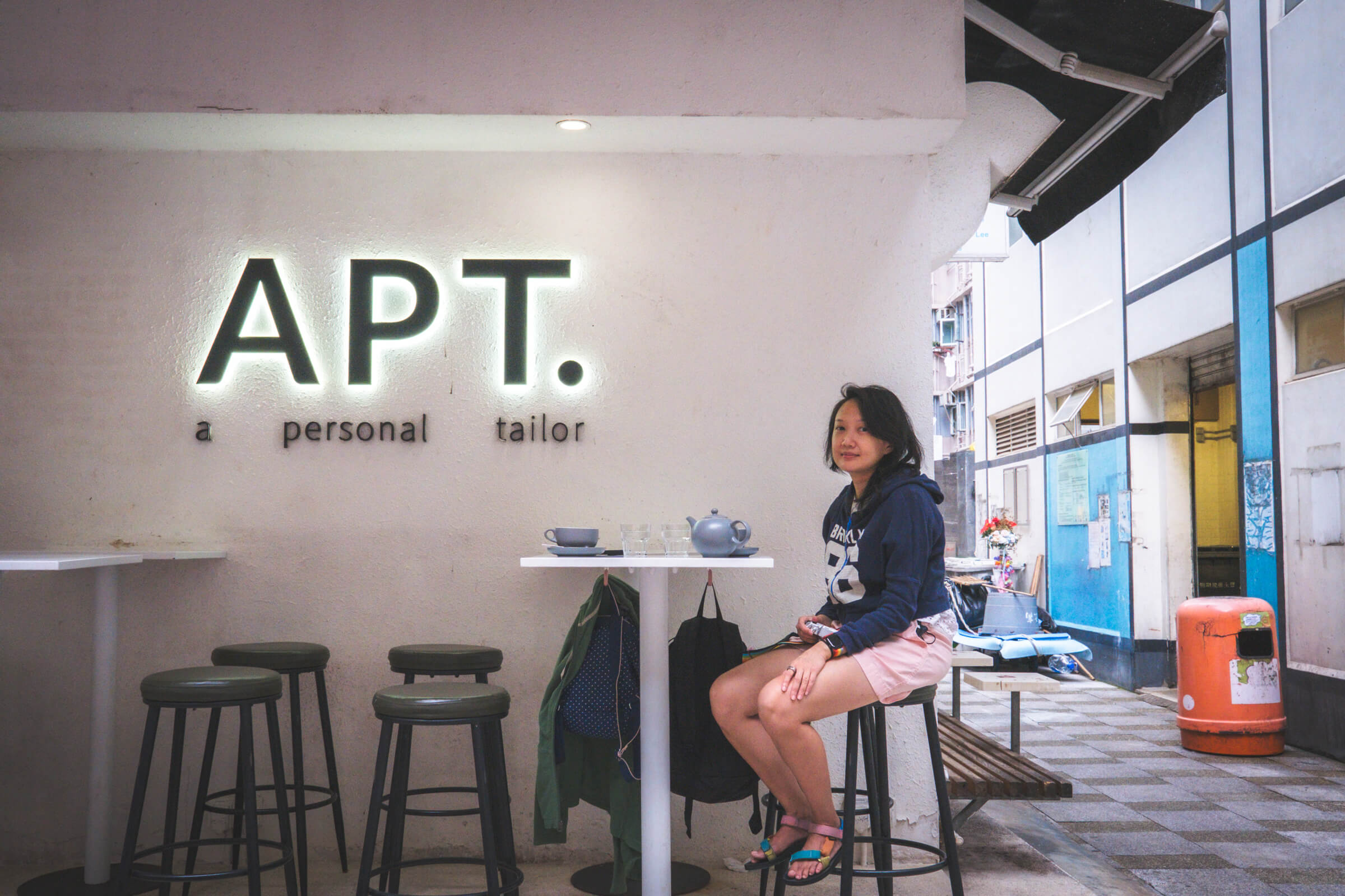 photo of apt coffee