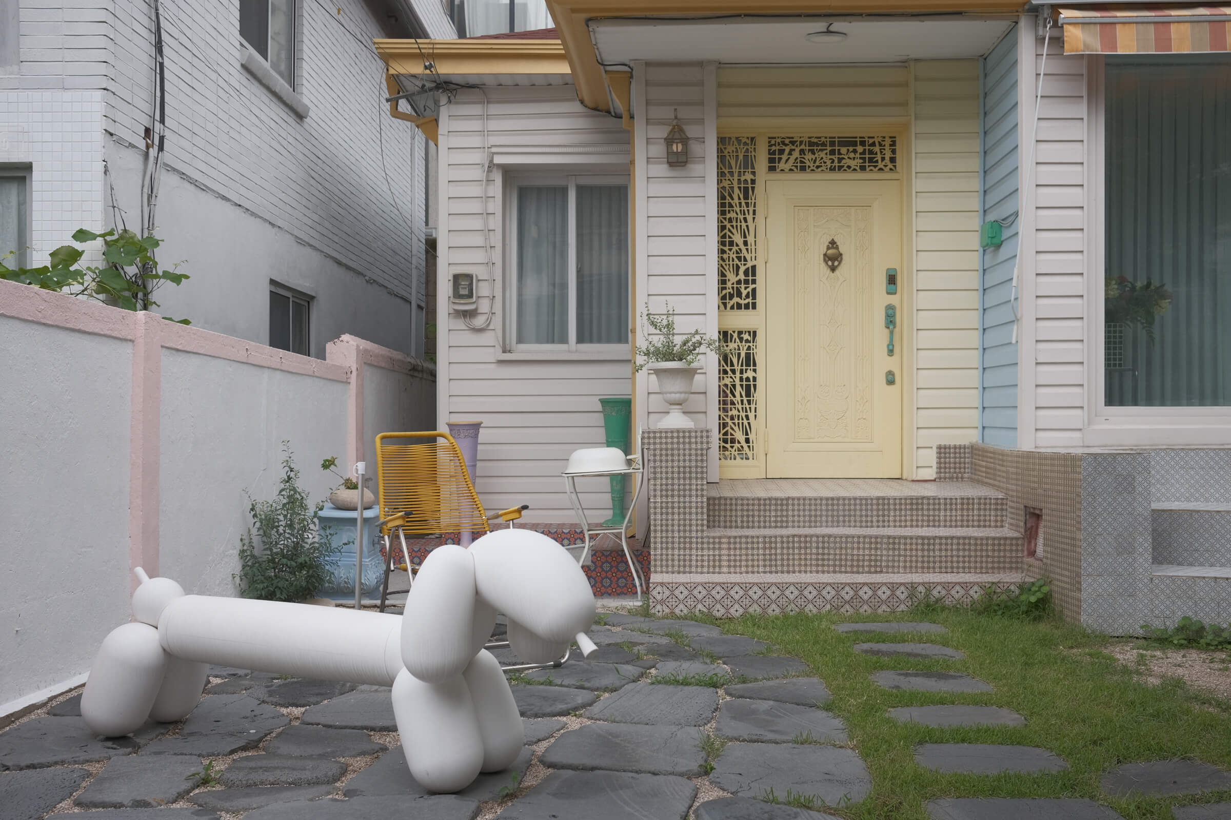 photo of a cute little house