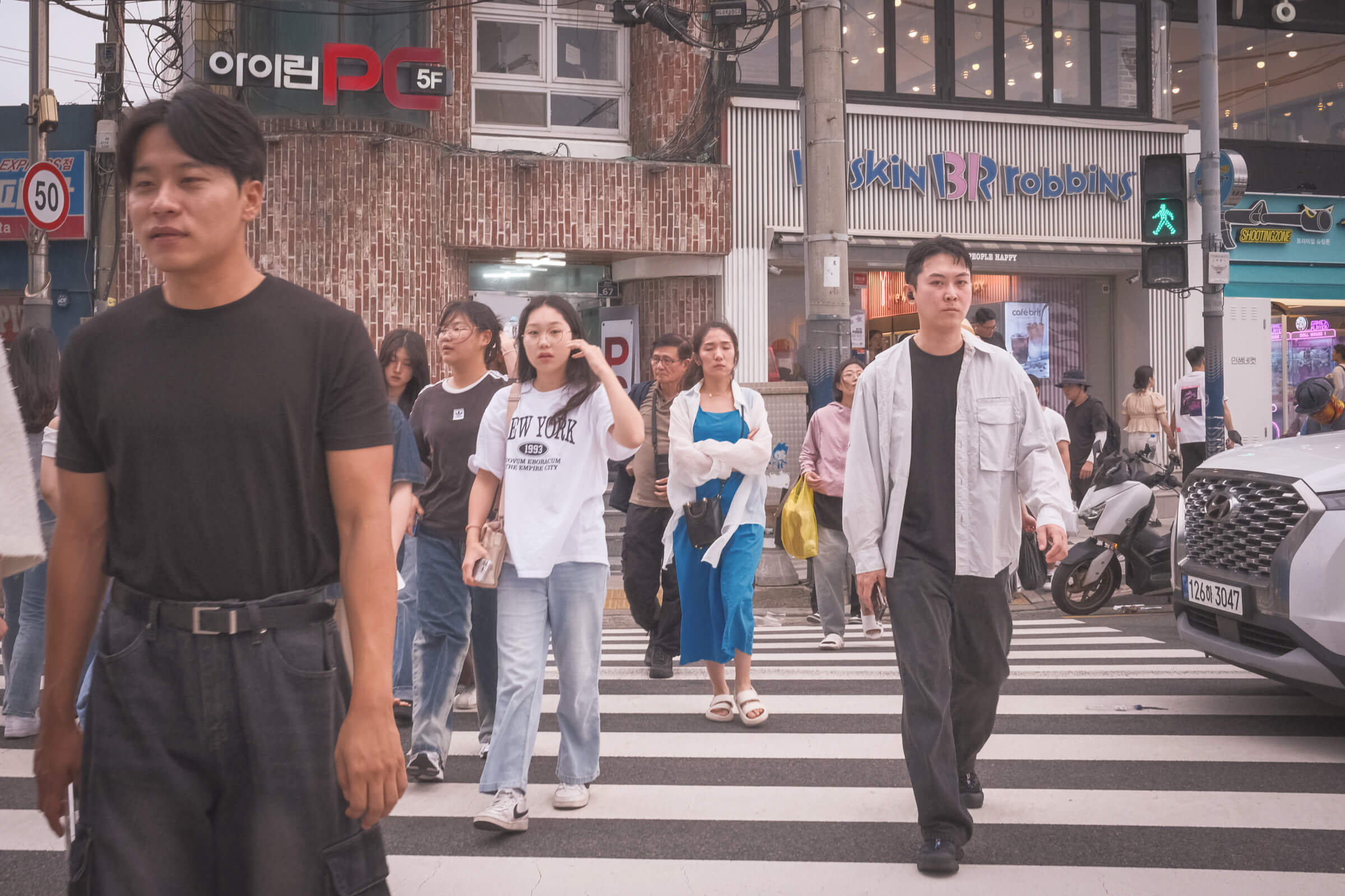 photo of a traffic crossing at gwangalli beach, busan