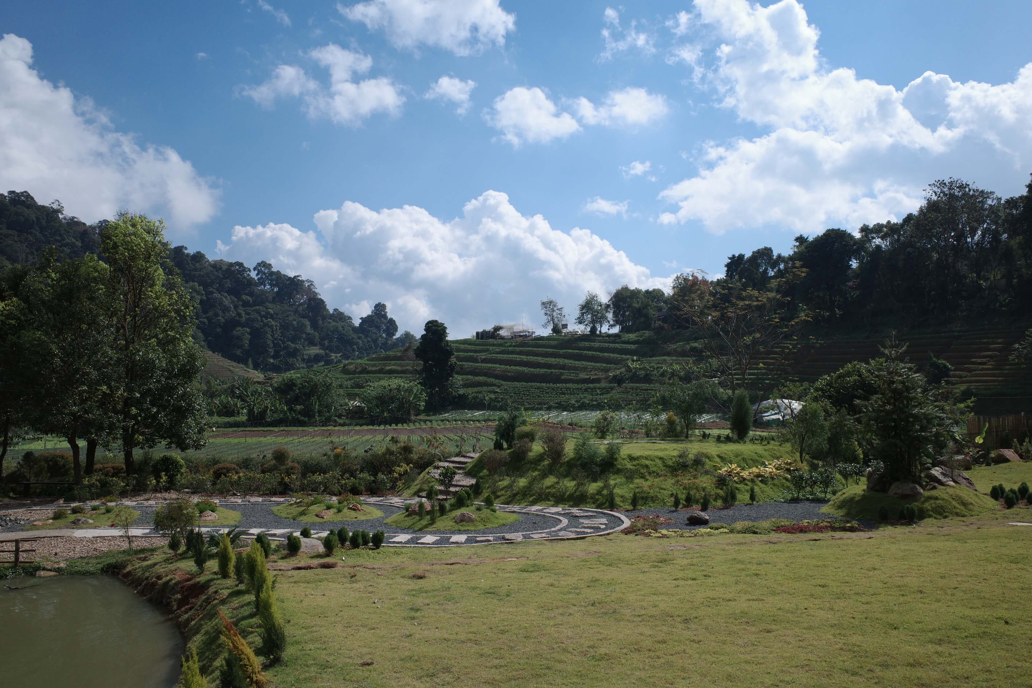 photo of some landscaped gardens at mon jam